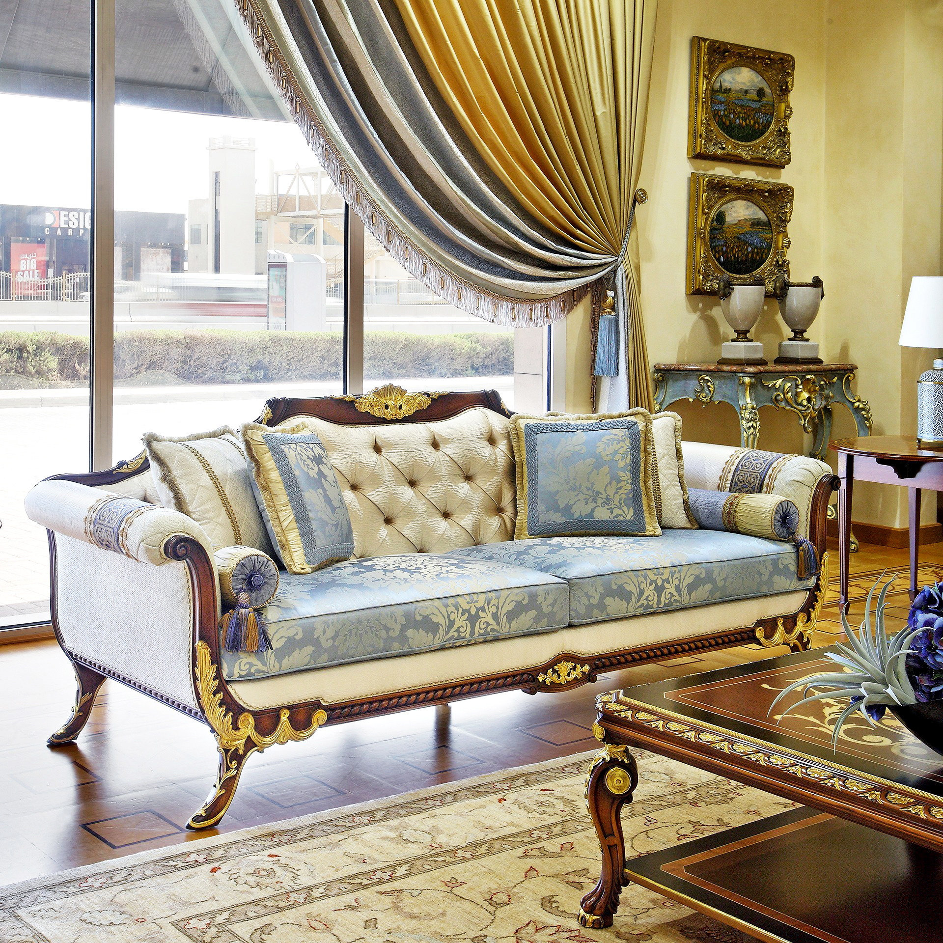 royal living room furniture